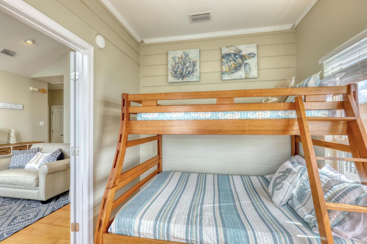 Villa Delphinus - Beachfront! And Pet Friendly! Feel The Ocean Breezed And Hear The Waves Lapping Right At Your Doorstep! Home Dauphin Island Exterior foto