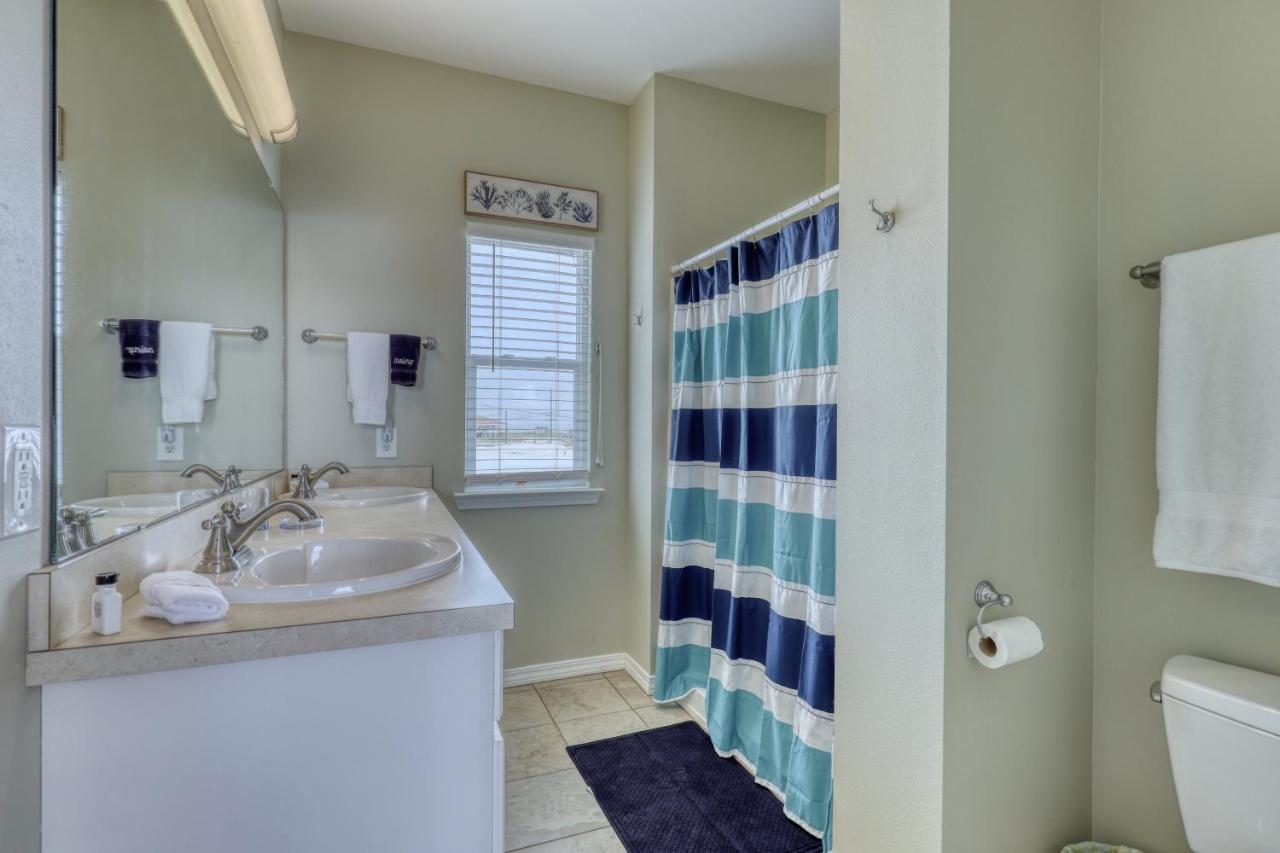 Villa Delphinus - Beachfront! And Pet Friendly! Feel The Ocean Breezed And Hear The Waves Lapping Right At Your Doorstep! Home Dauphin Island Exterior foto